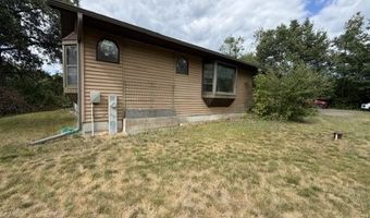 9700 5TH Ave, Almond, WI 54909