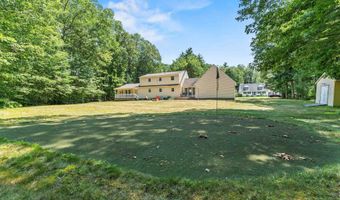 29 Maple Dr, Bedford, NH 03110