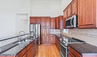 11 Pondside Ln 11, Bolton, MA 01740