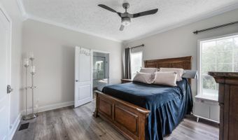 136 Montfair Dr, Amherst, VA 24521
