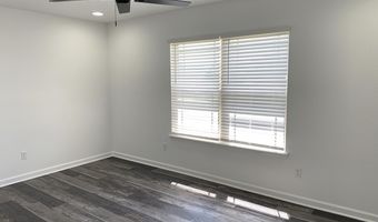 102 Wildflower Dr, Beebe, AR 72012