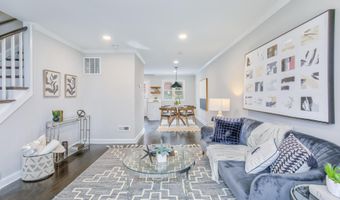 4003 AMES St NE, Washington, DC 20019