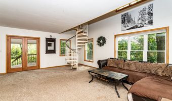 2005 N Dakota Ave, Ames, IA 50014