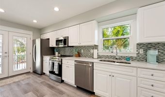 510 MAGNOLIA Ave, Anna Maria, FL 34216