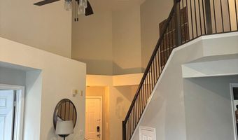 5924 FOUNDERS HILL Dr 302, Alexandria, VA 22310