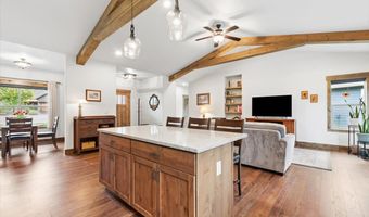 236 Bluebunch Ct, Bigfork, MT 59911