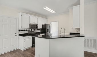 2017 Battlewood Rd, Apex, NC 27523