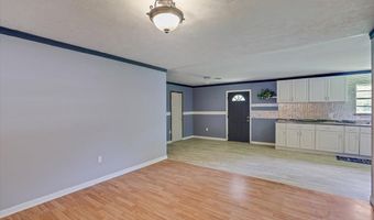 816 NE Boling St, Magee, MS 39111