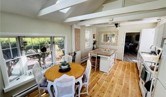 109 Rogers Ave, Barrington, RI 02806