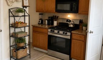 106 S PATTERSON PARK Ave 2R, Baltimore, MD 21231