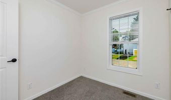 1346 Newport Ave, Attleboro, MA 02703