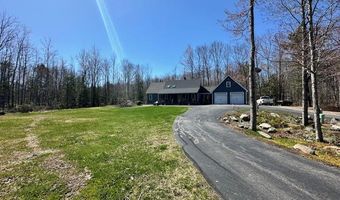 21 Dream Ln, Belfast, ME 04915