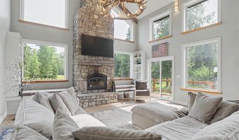 28012 Meadow Creek Rd, Bigfork, MT 59911
