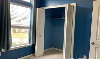 330 Glenwood St, Ann Arbor, MI 48103
