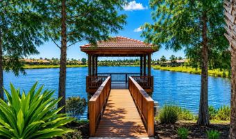 335 SENECA FALLS Dr, Apollo Beach, FL 33572