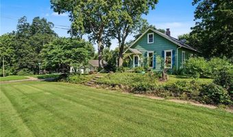 920 High St, Baldwin City, KS 66006