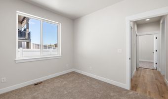 4061 SADDLEBACK Ln, Cheyenne, WY 82001