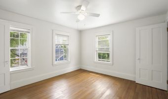 9 Pleasant St, Bath, ME 04530