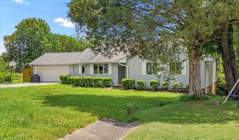 2522 Cindy St, Athens, TN 37303