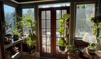 49 Onderdonk Ave, Albany, NY 12208