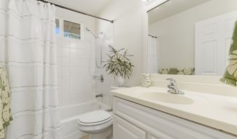 1607 Makiki St B, Honolulu, HI 96822