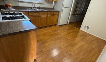 120 HILLDALE Ct, Claymont, DE 19703