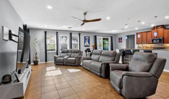 232 MAGNETA Loop, Auburndale, FL 33823
