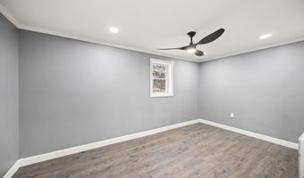 388 E Center St, Beattyville, KY 41311