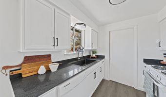 335 Mccart St, Fernley, NV 89408