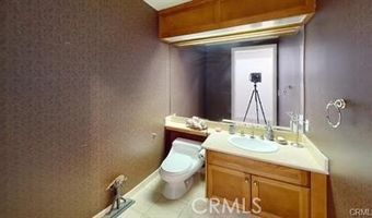 1176 Wellesley Ave 1, Los Angeles, CA 90049