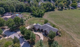 4715 Richland Woods Ct, Alton, IL 62002