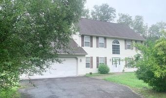 122 Cranberry Dr, Blakeslee, PA 18610