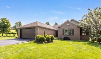 108 Winfield Manor Dr, Adams Twp., PA 16046