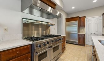 15906 BARNESVILLE Rd, Boyds, MD 20841