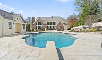 46 Porter Rd, Andover, MA 01810