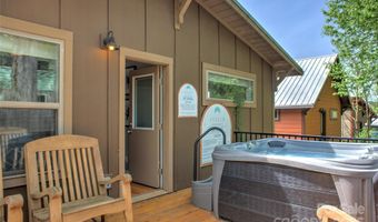 12 Upstream Way, Asheville, NC 28806