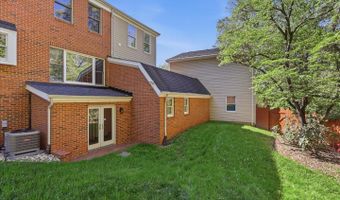 5014 GLEN PARK Rd, Annandale, VA 22003