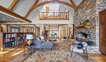 47 Cedar Hill Dr, Asheville, NC 28803