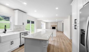 121 S COLTS NECK Way, Hockessin, DE 19707