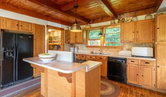 835 Ticehurst Rd, Brownington, VT 05860