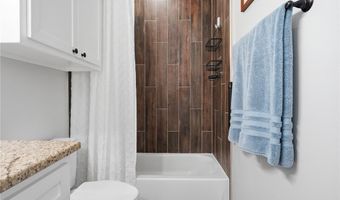 150 N 9th St, Aransas Pass, TX 78336