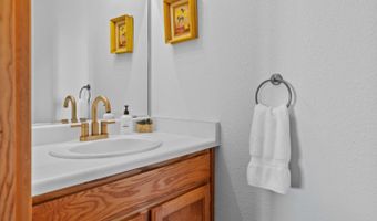 3163 Menominee Ct, Arnold, CA 95223