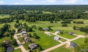 118 Woodland Hills Dr, Alton, IL 62002