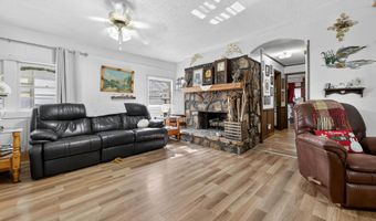 211 E MEDDERS Dr, Anniston, AL 36206