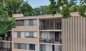 7753 PATRIOT Dr 54, Annandale, VA 22003