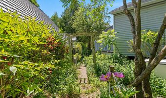 E5401 12TH Road, Algoma, WI 54201