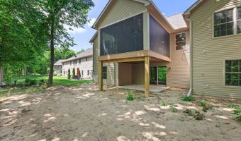 1641 Rivers Edge Ct, Adrian, MI 49221