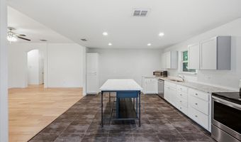 440 Pecan Dr, Aledo, TX 76008