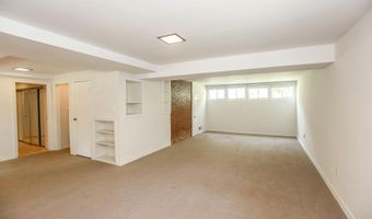 8401 BEECH TREE Rd, Bethesda, MD 20817
