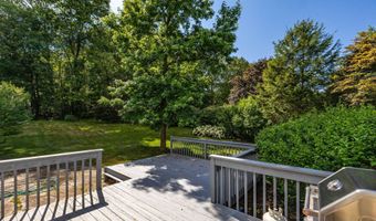 10 Empire Way, Bristol, CT 06010